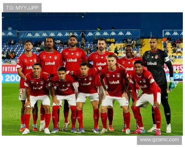 塞维利亚俱乐部迎战劲敌全队信心高涨主帅力求重返胜利轨道