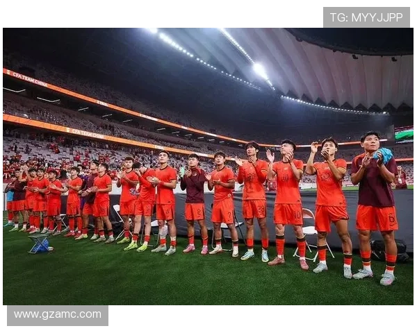 中国足球队备战亚洲杯新阵容浮现 主帅透露核心球员伤情恢复进展 中国足球队备战亚洲杯新阵容浮现 主帅透露核心球员伤情恢复进展