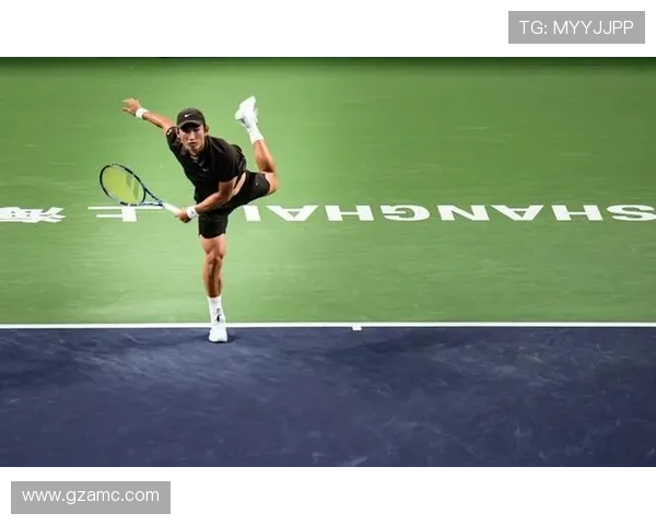 德约科维奇强势回归上海大师赛再掀巅峰对决引发网坛热议