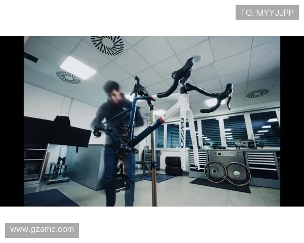 F1赛事动态:新赛季车队阵容调整与技术创新带来激烈竞争 F1赛事动态:新赛季车队阵容调整与技术创新带来激烈竞争