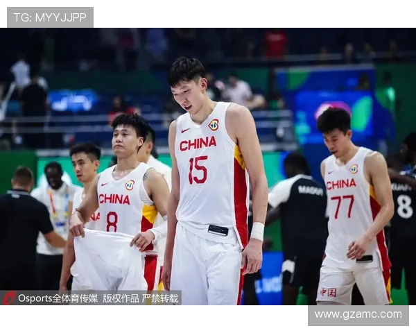 中国男篮热身赛逆转战胜澳大利亚，球队备战世界杯状态逐步回升