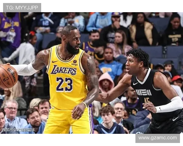 湖人新赛季目标明确 詹姆斯与戴维斯联手引领球队再创辉煌
