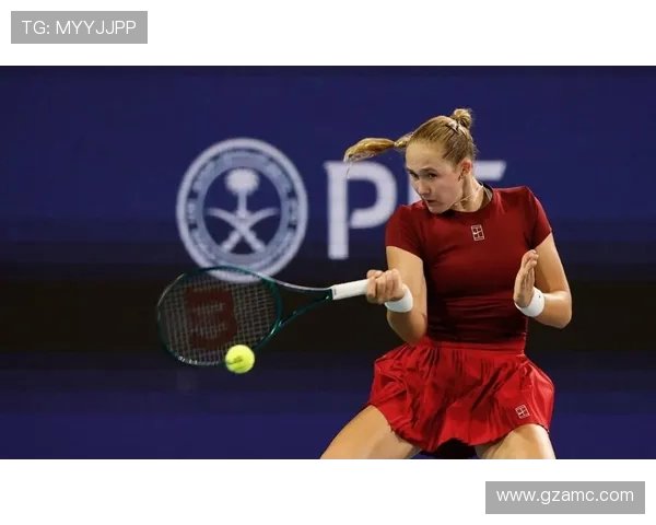 全球网球大赛激战正酣 新星崛起与传奇人物的最后对决引爆赛场 全球网球大赛激战正酣 新星崛起与传奇人物的最后对决引爆赛场