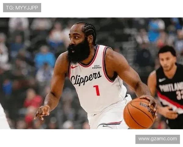 年轻球星爆发带动球队强势逆袭夺得赛季关键榜首之战胜利最终问鼎