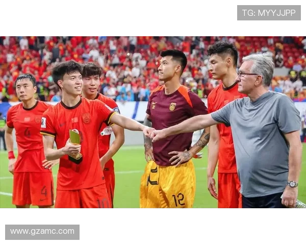 国家队新帅亮相联赛焦点对决引爆球迷期待新赛季走势攻防格局全面升级 国家队新帅亮相联赛焦点对决引爆球迷期待新赛季走势攻防格局全面升级