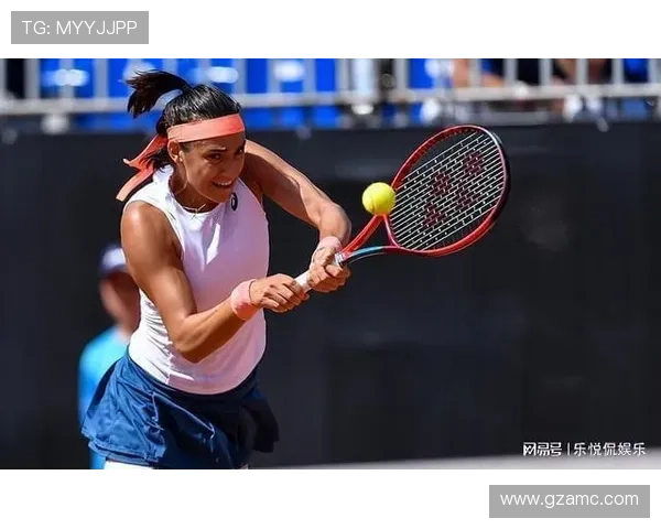 网坛新赛季风云再起中国选手与名将同场争锋表现引发全球关注